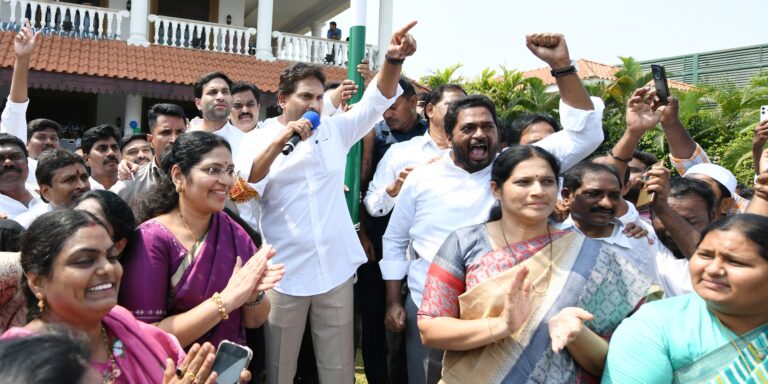 ys jagan flagating