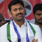 జర్నలిస్ట్ లకు రైల్వే ప్రయాణంలో రాయితీ కల్పించండి: ఎంపీ అవినాష్ రెడ్డి